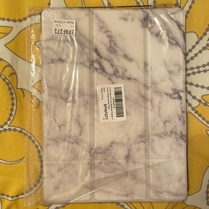 iPad Pro 10.5 slim shell frosted with pencil holder. Marble white